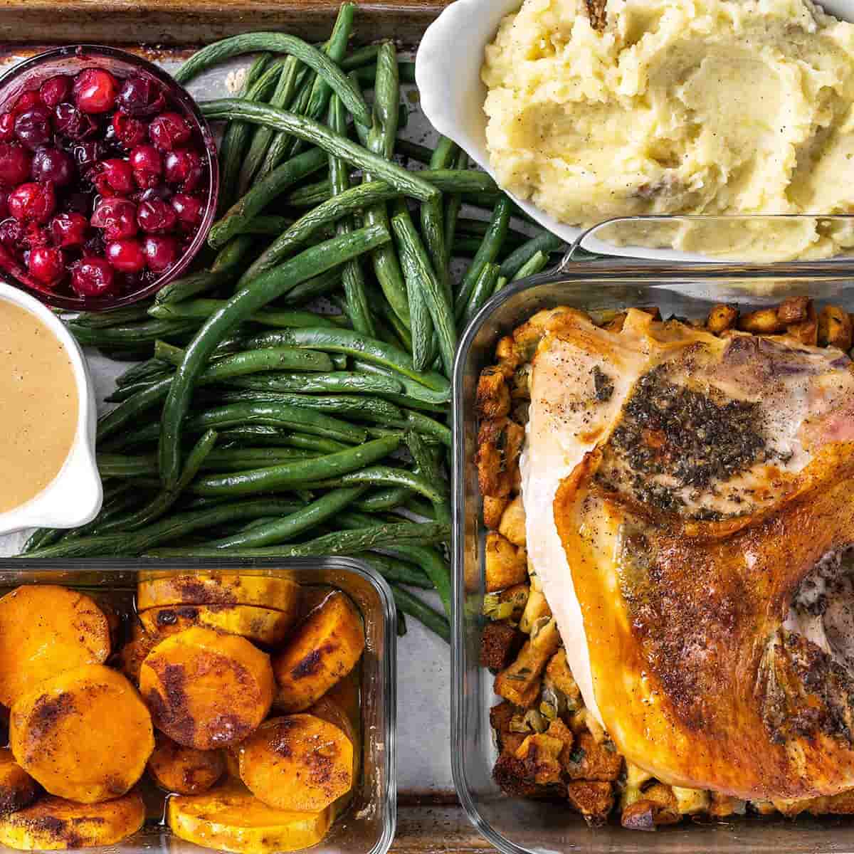 12 Last-Minute Thanksgiving Recipes & Drinks That Will Save Your Dinner